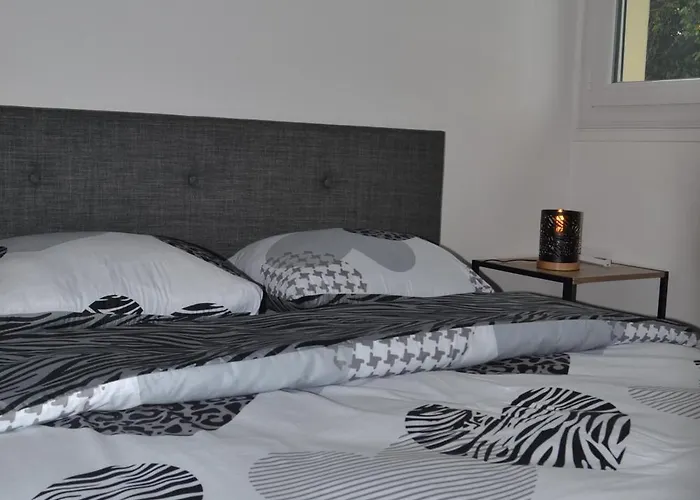 L'insolite Villers-Bocage (Calvados)